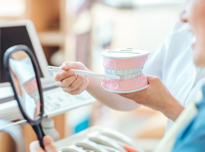 えもり歯科クリニック